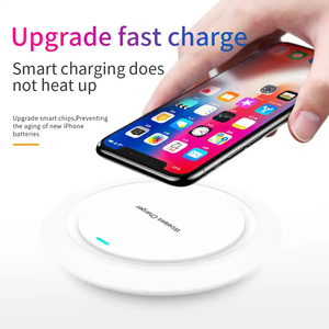 Prix de gros du fabricant, mini <span class=keywords><strong>chargeur</strong></span> sans fil magnétique à <span class=keywords><strong>induction</strong></span> pour bureau, <span class=keywords><strong>chargeur</strong></span> universel rapide pour téléphone 15W - Product Image 4