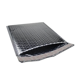 Modern Silver Shield Foil Bubble Mailer Food Safety Waterproof Shakeproof Cooler Bag for Meal <strong>Kits</strong> Chocolate Candies <strong>Mail</strong> - Product Image 5