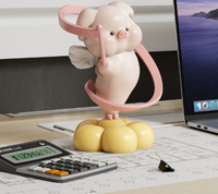 Table de salon avec plateau rotatif automatique, station de travail, gadget anti-stress, sculpture en résine de cochon, cadeau artistique, dessin animé
