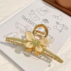 YJL Elegante Fermacapelli Grande in Metallo a Forma di Farfalla, Classico e Raffinato, Accessorio Moda per Ragazze - Product Image 3