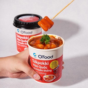 Precio al por mayor: O'Food Tokpokki (Taco de Arroz Instantáneo en Vaso) de 105g, Sabor a Comida Callejera Coreana, Alta Calidad - Product Image 2
