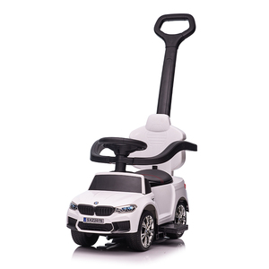 Voiture jouet à pousser pour enfants, avec poignée parentale amovible et barre de sécurité. - Product Image 5