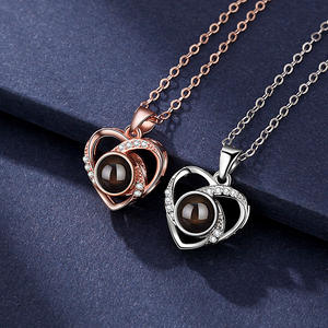 Migliori regali d'<span class=keywords><strong>amore</strong></span> rosa oro argento 100 lingue ti amo collana di dichiarazione <span class=keywords><strong>amore</strong></span> memoria ciondolo gioielli alla moda collana - Product Image 4