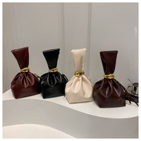 Tas Selempang Wanita Model Bucket Sedang Bahan Kulit PU Lipit Vintage Logo Kustom Haoyu, Tahan Air, Dapat Digunakan Sebagai Tas Jinjing, Clutch Pesta, dan Tas Pernikahan