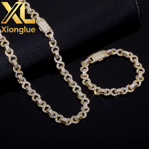 Wholesale High Quality Fashion <b>Statement</b> <b>Jewelry</b> 18k Gold Brass Hop 8-shaped Chain Bracelet Tennis Zircon Bracelet for Women - Product Image 2