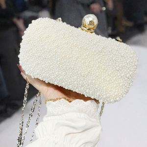 Pochette Finestyle en cristal ornée de strass et de dollars pour femme Sac à main de luxe à bandoulière et sac de soirée - Product Image 3