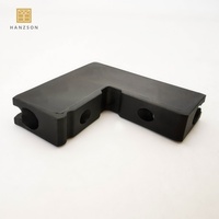 Connecteur d'angle en plastique durable pour cadres de portes, fenêtres et portes moustiquaires