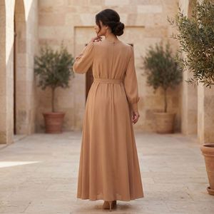 26 Nuevos Vestidos de Noche Árabes de Dubái para Mujer, Sólidos y Sensuales, de Lujo Ligero, de Poliéster, Estilo Sudeste Asiático y Dubái - Product Image 4