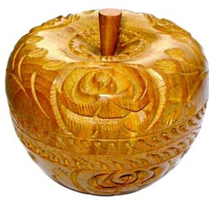 Boîte à pommes en bois sculptée à la main, écologique, artisanale, art populaire, décoration d'intérieur, artisanat de table, forme carrée - Product Image 2