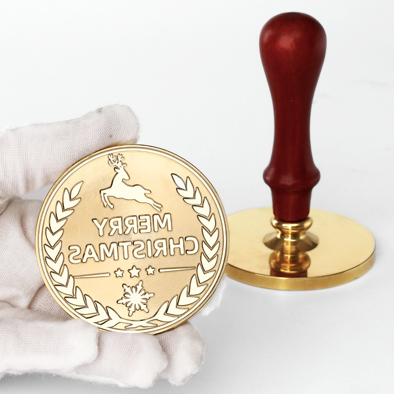 6cm Large Stamp Head - Christmas 66