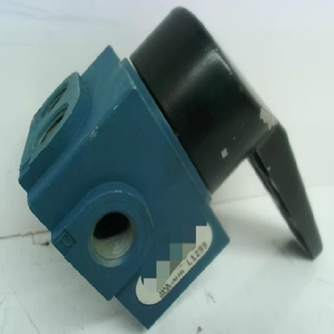 P67772-2 Kontrol Arah 3-arah Manual Pneumatik 150psi - Product Image 1