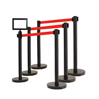 Poteau de barrière de ceinture de sécurité temporaire rétractable