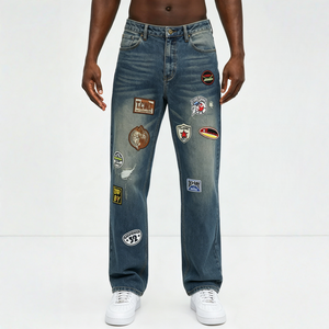 Pantalon en jean ample taille mi-haute style patchwork vintage avec badges brodés multiples, coupe large délavée pour Hip Hop Punk - Product Image 1