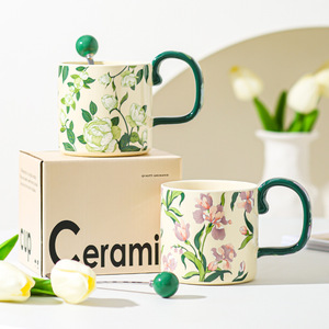 Vintage Light Luxury Iris Camellia Taza de cerámica de gran capacidad con caja de regalo para regalo de negocios - Product Image 2