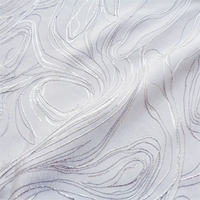 Nouveau design tendance 2025 – Tissu jacquard floral brodé 3D personnalisable en polyester avec dentelle pour vêtements et robes
