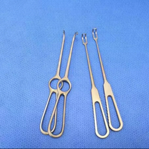 Retractores quirúrgicos de precisión Instrumentos de acero inoxidable de alta calidad para procedimientos ortopédicos de columna y Neurocirugía - Product Image 1