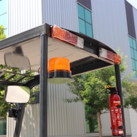 Nouveau chariot élévateur électrique à quatre roues avec batterie au plomb-acide, cabine, déplaceur latéral hydraulique, pneus pleins pour utilisation en intérieur/extérieur
