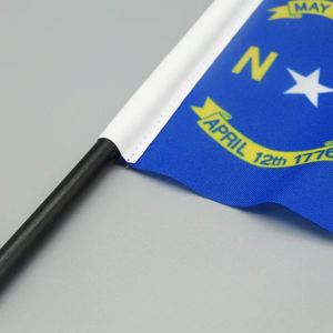 Banderas de Escritorio de Carolina del Norte, Banderas de Negociación <span class=keywords><strong>y</strong></span> Adornos de Mini Banderas Nacionales con Base de Plástico, Personalizables con Logotipo - Product Image 3