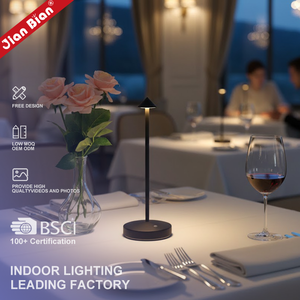 مصباح طاولة LED فاخر لاسلكي قابل للشحن بتصميم سهم صغير، مصباح محمول يعمل بالبطارية للمطاعم والفنادق مع إمكانية ضبط الإضاءة - Product Image 1