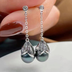 Accessoires en argent S925 pour la création de bijoux, plateau vide avec perles rondes de 8-9 mm pour des boucles d'oreilles simples en argent, collection 2022 - Product Image 1