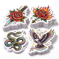 Haoxuan Tattoo-Stil Aufkleber Holographische PVC-Grafiken Dolch Schlange Rose Flamme Adler Retro Regenbogen Folie Glänzend Gestanzt