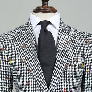 Costume 2 pièces brodé <span class=keywords><strong>noir</strong></span> <span class=keywords><strong>et</strong></span> <span class=keywords><strong>blanc</strong></span> <span class=keywords><strong>pied</strong></span>-<span class=keywords><strong>de</strong></span>-<span class=keywords><strong>poule</strong></span> simple boutonnage coupe ajustée pour homme pour mariage - Product Image 2