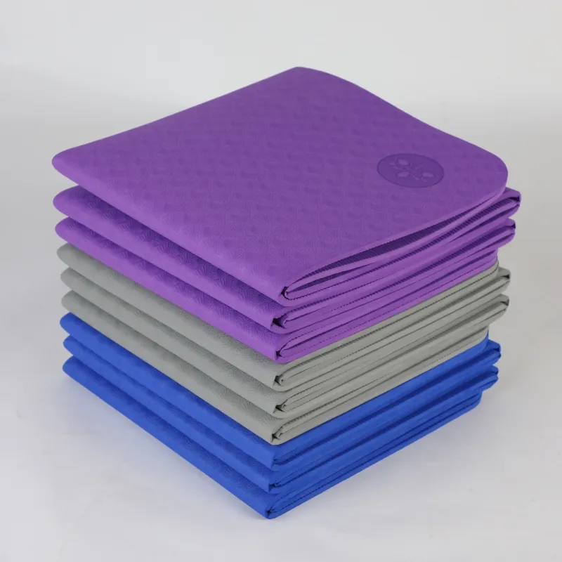 La migliore vendita TPE schiuma eco friendly pieghevole antiscivolo personalizzato yoga tappetino per i viaggi