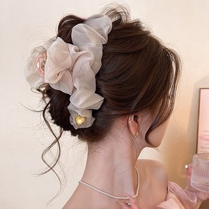 Pinza de Pelo Acrílica de Lujo con Diseño de Tiburón, Color Sólido, 13CM, para Niñas, Estilo Dulce, Venta al por Mayor, Fiesta, 2025 - Product Image 3