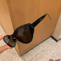 Cateye Fashion Trend protection UV Lunettes de soleil pour femmes Protection solaire personnalisée Lunettes de soleil Activités de plein air et voyages