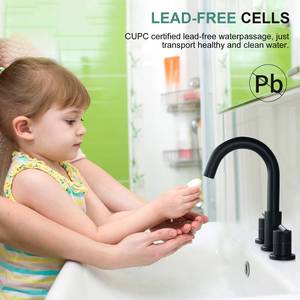 Grifo de Lavabo Cascada de Acero Inoxidable de 3 Orificios con Certificación CUPC, Color Negro - Product Image 4