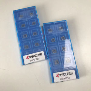 Inserto de Carburo de Tungsteno CCMT060204HQ PR930 KYOCERAS, Herramientas de Corte para Tornos CNC, Recubrimiento PCD/PCBN/CBN, HRC45-65 para Torneado Externo - Product Image 2
