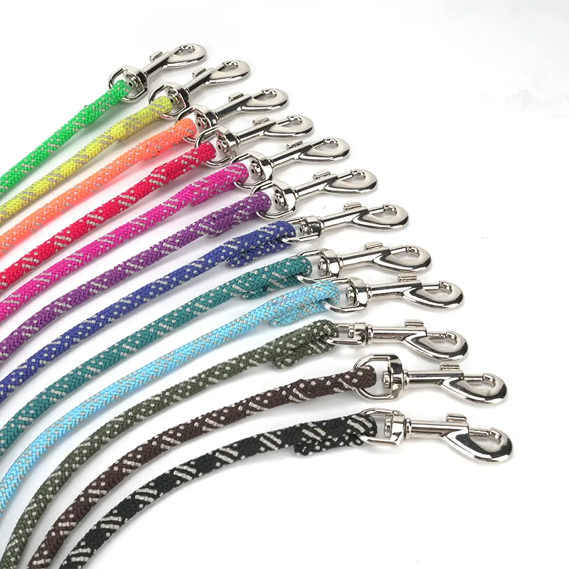 High quality leashes for colored cat harness and pVS customization dog collar and lesh