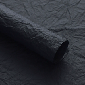 Papier noir imperméable en gros pour emballage floral, matériaux de bricolage pour bouquets de fleurs en papier tissé à la main, papier copie imperméable - Product Image 1