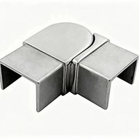 Tube carré en acier inoxydable moderne HIMOWAY avec fixation pour rail supérieur, idéal pour les applications extérieures d'escaliers et de balcons