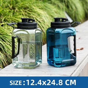 Botella de agua de 2,4 litros, hervidor de agua portátil para hacer ejercicio al aire libre, sin BPA, con mango, vaso para beber directamente - Product Image 5