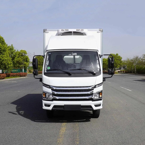 Camion frigorifique <span class=keywords><strong>de</strong></span> 5 tonnes pour la livraison <span class=keywords><strong>de</strong></span> <span class=keywords><strong>viande</strong></span> et <span class=keywords><strong>de</strong></span> poisson congelés, refroidissement léger 4x2, personnalisé en usine - Product Image 3