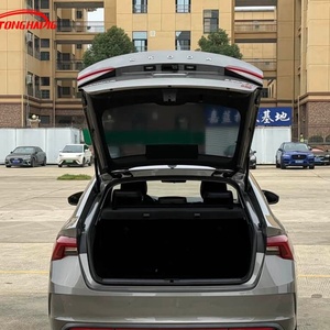 <span class=keywords><strong>Skoda</strong></span> <span class=keywords><strong>Octavia</strong></span> d'occasion certifiée - <span class=keywords><strong>Berline</strong></span> de luxe - 1.4 Turbo 150 ch, boîte de vitesses DCT 7 rapports, essence - Vente en gros en Chine - Product Image 3