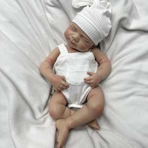 Muñeca <span class=keywords><strong>Reborn</strong></span> Pequeña Ultrarrealista <span class=keywords><strong>de</strong></span> 12" con Diferentes Expresiones Cuerpo Completo <span class=keywords><strong>de</strong></span> <span class=keywords><strong>Silicona</strong></span> Regalo Realista <span class=keywords><strong>de</strong></span> Bebé Niña y Niño Juguete para Recién Nacido - Product Image 6