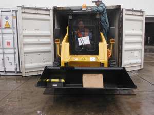 <span class=keywords><strong>Loader</strong></span> <span class=keywords><strong>Skid</strong></span> Steer Mini <span class=keywords><strong>XT740</strong></span> Laris Manis, Tersedia - Product Image 2