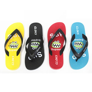 Venta al por mayor de zapatos planos de buena calidad <span class=keywords><strong>para</strong></span> hombres Venta caliente interior al aire libre <span class=keywords><strong>adolescentes</strong></span> <span class=keywords><strong>chanclas</strong></span> Zapatillas de casa <span class=keywords><strong>para</strong></span> antideslizante - Product Image 1