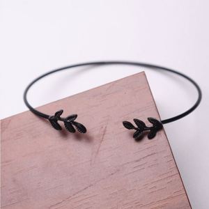 Brazalete Abierto Ajustable de Aleación de Zinc con Dije de Hoja para Mujer, Chapado en Plata/Oro, Inoxidable, de Moda, Casual/Deportivo, <span class=keywords><strong>Jiesheng</strong></span> - Product Image 4