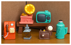 DIY dibujos animados miniatura supermercado resina Cámara fonógrafo lavabo termo <span class=keywords><strong>teléfono</strong></span> público televisión linterna casa de muñecas decoración Juguetes - Product Image 5