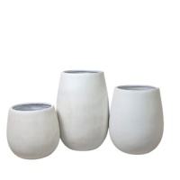 Pot dan Wadah Tanaman Fiberglass Besar untuk Dalam Ruangan, Tahan Lama, Ramah Lingkungan, Warna Dapat Disesuaikan, Dekoratif, dan Bergaya Vintage