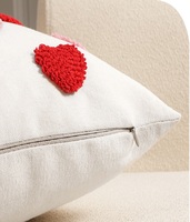 Housse de coussin décorative brodée en forme de cœur pour la Saint-Valentin, idéale pour canapé, chambre ou comme cadeau