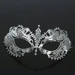 Metallic Diamond Maskerade Party Ijzeren Masker Halloween Zilver Half Gezicht Klein Puntmasker