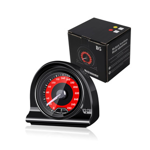 Lumière d'ambiance pour voiture avec chargement USB, installation par ventouse, sept couleurs, matériau PC, version universelle avec cadran rouge et jaune - Product Image 3