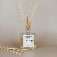 Haute Qualité 50ml 100ml 120ml 200ml Ambre Clair Givre Blanc Noir Rond Verre Reed Diffuseur Bouteille avec Bâtons Boîte D'emballage