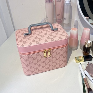 For Boshiho Custom Fashionable Soft PU Leather Corduroy Material High Quality Open Closure Cosmetic <b>Makeup</b> <b>Box</b> - Product Image 6