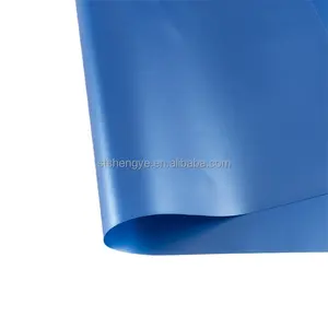 günstiger fabrikpreis pvc-folie blaue farbe weiches pvc-folie blatt bunt blau geprägte pvc-kunststofffolie für verpackung