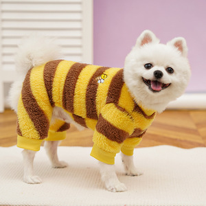 Fishprincess Luxus-Hundemantel mit Bienen-Cartoon-Design - Polyester-Material, Bequem für Alle Jahreszeiten, XXL-Größe Haustierkleidung - Product Image 1